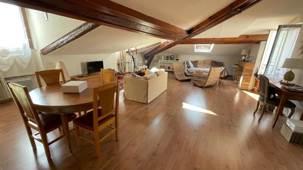 Cosy And Calm In Grenoble City Heart With Free And Large Parking Q-Park Chavant Ngoại thất bức ảnh