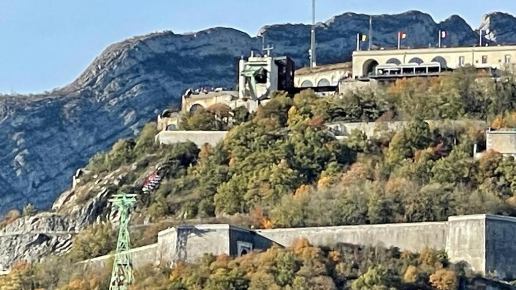 Cosy And Calm In Grenoble City Heart With Free And Large Parking Q-Park Chavant Ngoại thất bức ảnh