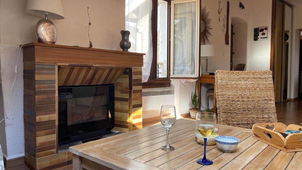 Cosy And Calm In Grenoble City Heart With Free And Large Parking Q-Park Chavant Ngoại thất bức ảnh